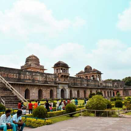 Mandav Heritage Sightseeing Day Tour From Dahod